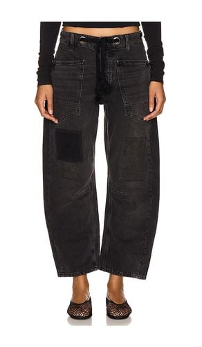 Moxie Low Slung Pull On Barrel Wide Leg in . Taglia 25, 26, 27, 28, 29, 30, 31 - Free People - Modalova