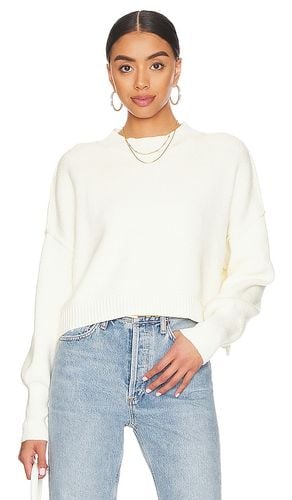 Easy Street Crop Sweater in Ivory. - size L (also in XL) - Free People - Modalova