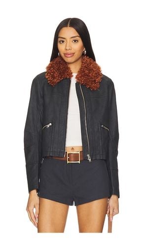 X REVOLVE Jayce Faux Leather Jacket With Faux Fur Trim in Black. - size L (also in M, S, XL, XS) - Free People - Modalova