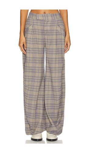 Tegan Barrel Trouser in . Taglia 4 - Free People - Modalova