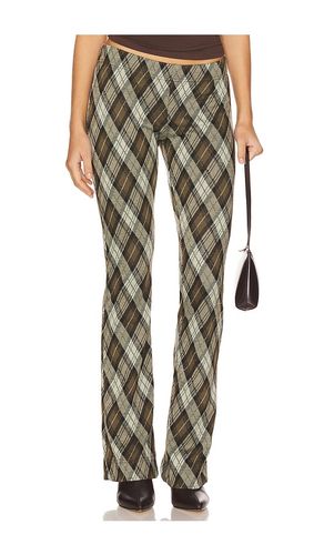 Chloe Knit Pant in Olive. - size L (also in M, S, XL, XS) - Free People - Modalova