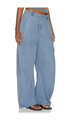 HOSE SPOTLIGHT in . Größe 10. Also in 2, 4, 6, 8 - Free People - Modalova