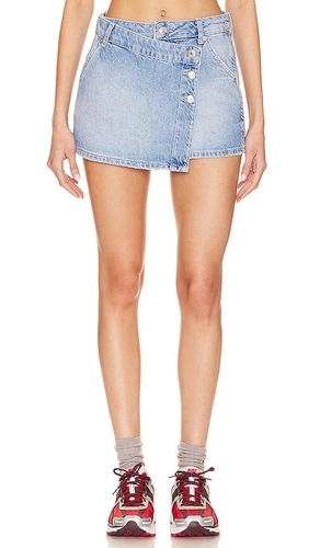 X We The Free Wynne Denim Skirt in Blue. - size 24 (also in 25, 26, 27, 28) - Free People - Modalova