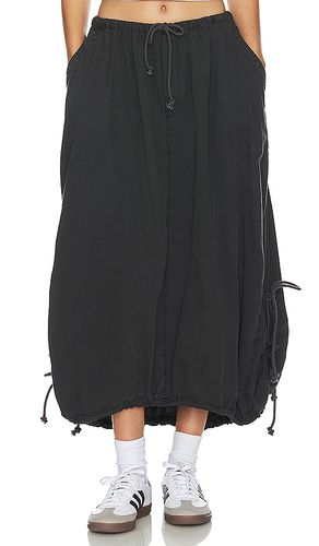 Picture Perfect Parachute Skirt in . Size S - Free People - Modalova