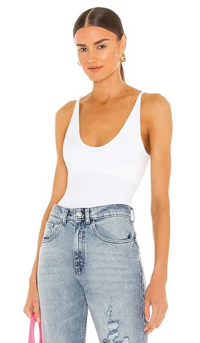 Seamless V Neck Cami in . - size L/XL (also in XS/S) - Free People - Modalova