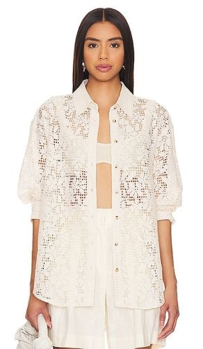 In Your Dreams Lace Buttondown in Beige. - size M (also in S) - Free People - Modalova