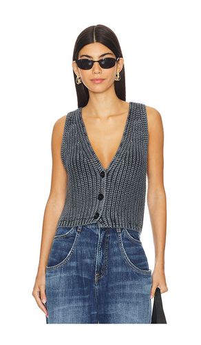 Close To Me Vest in Charcoal. - size L (also in M, S, XL, XS) - Free People - Modalova