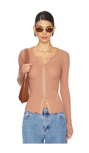 X Intimately FP Going Places Cardi In in Tan. - size L (also in M, S, XL, XS) - Free People - Modalova