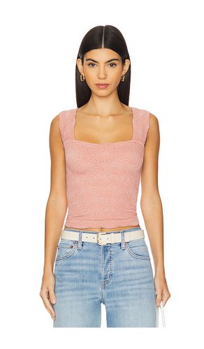 X Intimately FP Love Letter Cami in Blush. - size M/L (also in XS/S) - Free People - Modalova