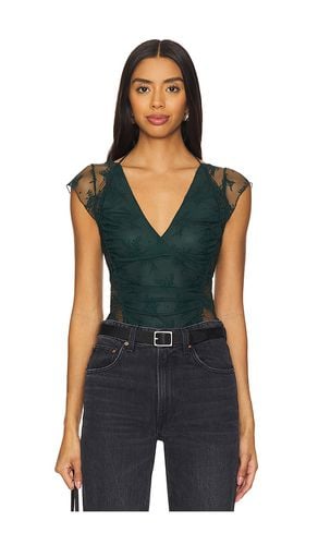 X Intimately FP Lacey In Love Cami in Green. - size L (also in M, S, XL, XS) - Free People - Modalova