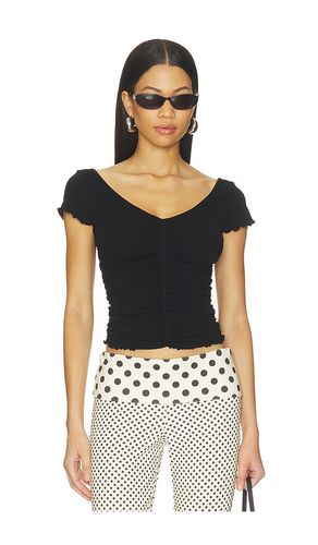 Little Extra Tee in . Size M/L. Also in XS/S - Free People - Modalova