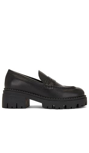 Lyra Lug Sole Loafer in . Taglia 38.5, 39, 39.5 - Free People - Modalova