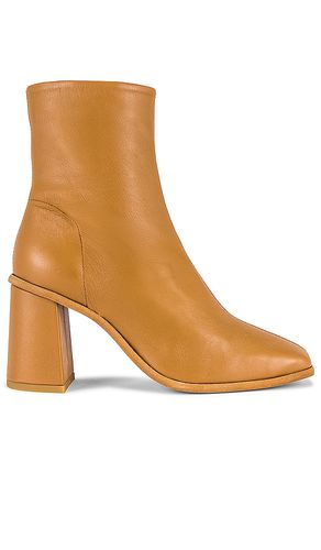 Sienna Ankle Boot in Tan. - size 38 (also in 41) - Free People - Modalova