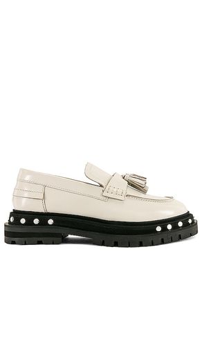 Teagan loafer in color ivory size 36.5 in - Ivory. Size 36.5 (also in 37, 39, 39.5, 40, 41) - Free People - Modalova