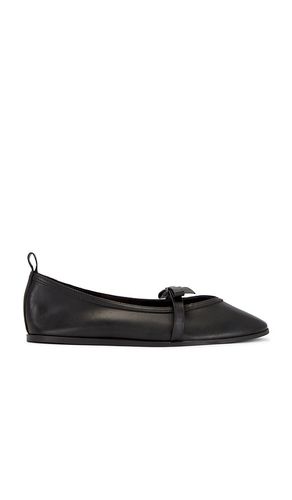 Mania Bow Flat in . Size 7, 7.5, 9.5 - Free People - Modalova