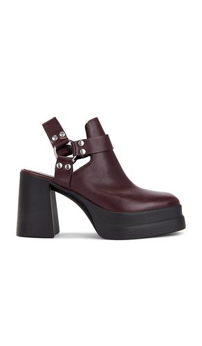 Bota hybrid harness en color vino talla 10 en - Wine. Talla 10 (también en 6, 6.5, 7, 7.5, 8, 8.5, 9, 9.5 - Free People - Modalova