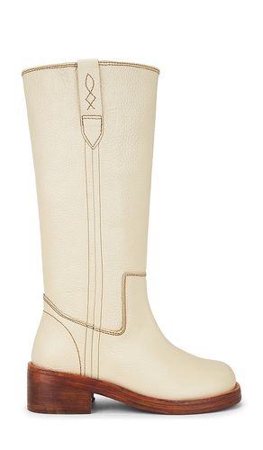 Blaze Pull On Boot in Ivory. - size 10 (also in 6, 7, 7.5, 8, 8.5, 9, 9.5) - Free People - Modalova