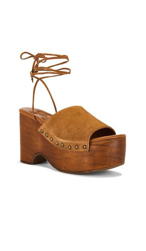 CLOGS FRONT ROW WRAP in . Größe 6. Also in 7, 7.5, 8, 8.5, 9, 9.5 - Free People - Modalova