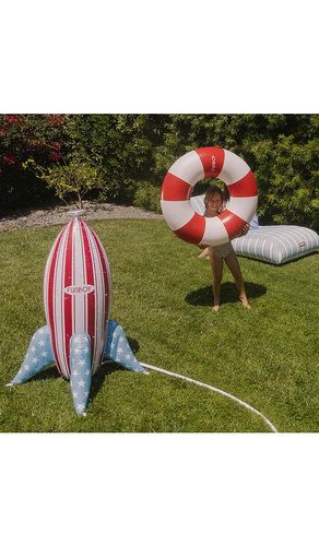 FUNBOY Rocketship Sprinkler in Red - FUNBOY - Modalova