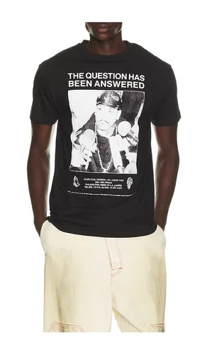 The Answer Tee in . Taglia S. Also in M, L, XL/1X - Full Court Press - Modalova