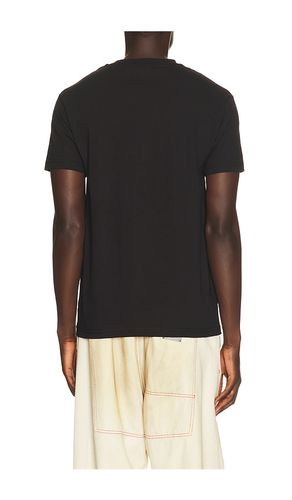 SHIRT NA in . Größe L. Also in M, S, XL/1X - Full Court Press - Modalova