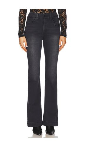 Always Fits Good Legs Flare Trouser in . Size 20-26, 28-32, 6-12 - Good American - Modalova