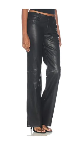 Better Than Leather Low Rise Bootcut Pant in . Size 0. Also in 00, 14, 2, 4, 6, 8 - Good American - Modalova