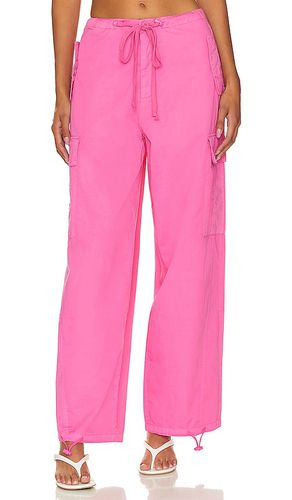 Parachute Pant in Pink. - size 0 (also in 3) - Good American - Modalova