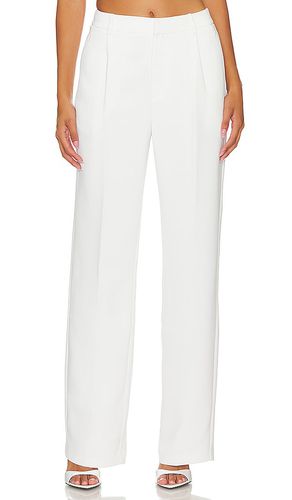 Suiting Column Trouser in Ivory. - size 22 (also in 6) - Good American - Modalova