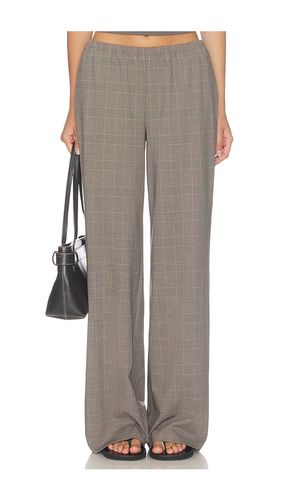 The Pull On Trouser in . Size L. Also in M, S - Good American - Modalova