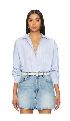 Oversized Stripe Shirt in Baby Blue. - size L (also in M, S) - Good American - Modalova