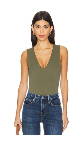 Scuba Deep V Tank Body in Olive. - size 2X (also in 3X, 4X, 5X, L, M, S, XS) - Good American - Modalova