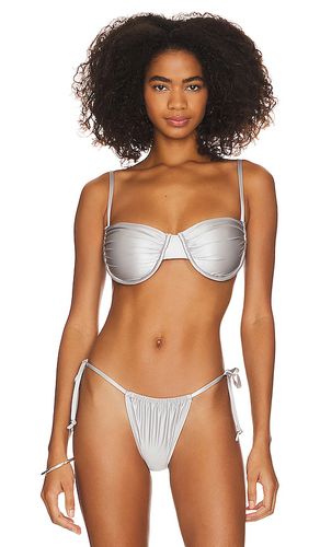 Ruched Demi Cup Top in Metallic Silver. - size 1 (also in 2, 4, 6) - Good American - Modalova