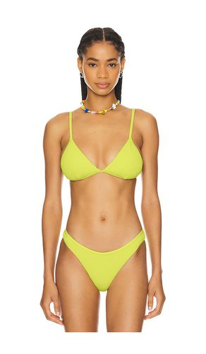 Perfect Fit Bikini Top in Yellow. - size 2X (also in 3X, 4X, 5X, L, M, S, XL, XS) - Good American - Modalova