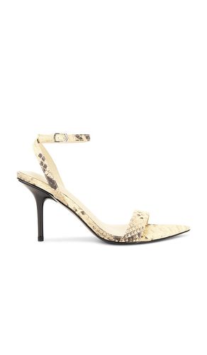 Barely There Strap Heel in Cream. - size 10.5 (also in 5, 6, 6.5, 7, 8.5, 9, 9.5) - Good American - Modalova