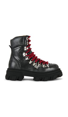 Cleated Mountain Boot in Black. - size 36 (also in 37, 38, 39, 40, 41) - Ganni - Modalova