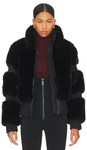 Furry Ski Jacket in . Taglia 32. Also in 38, 40 - Goldbergh - Modalova