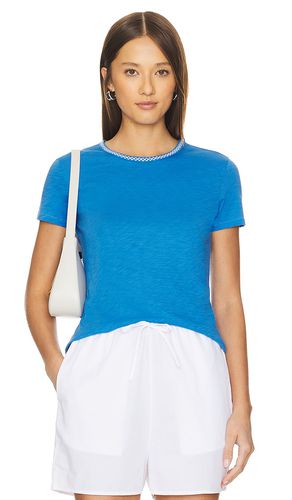 Embroidered Neck Classic Tee in Blue. - size L (also in M, S, XS) - Goldie - Modalova