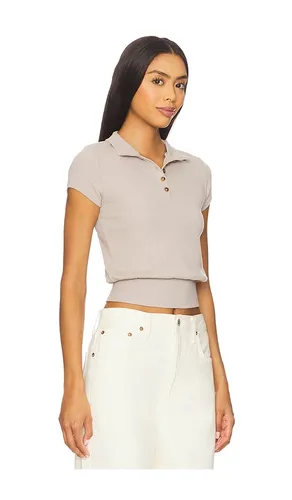 Jasper Tee in . Size L. Also in S, XS - Geel - Modalova