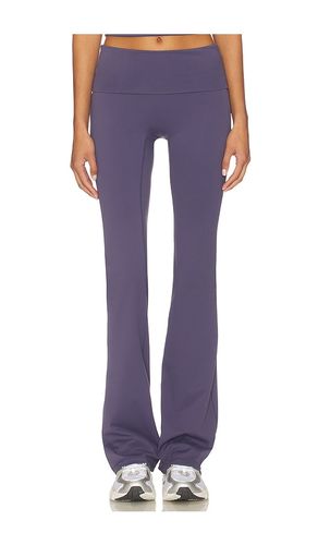 Essentials Foldover Flare Pant in . Size S. Also in M, L - Gold Hinge - Modalova