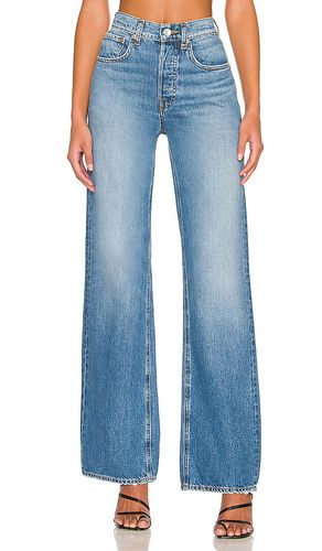 Brooklyn High Rise Straight in Denim-Medium. - size 23 (also in 24, 25, 26, 27, 28, 29, 30, 31, 32) - GRLFRND - Modalova