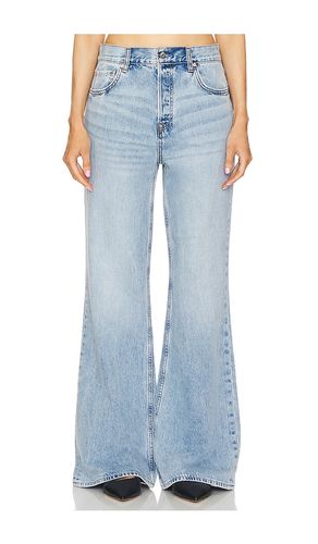 Jade Low Rise Relaxed Flare Jeans in -. Size 31. Also in 32 - GRLFRND - Modalova