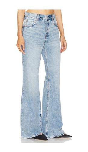 Jade Low Rise Relaxed Flare Jeans in -. Size 31. Also in 32 - GRLFRND - Modalova