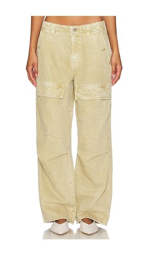 Steph Low Rise Cargo Jeans in Beige. - size 23 (also in 24, 25, 26, 27, 28, 29, 30, 31, 32) - GRLFRND - Modalova