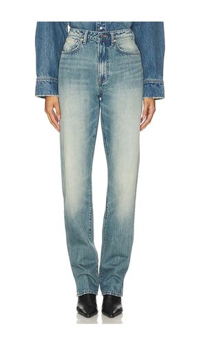 Sara Super High-rise Straight Jeans in Denim-Medium. - size 25 (also in 26, 27, 28, 29) - GRLFRND - Modalova