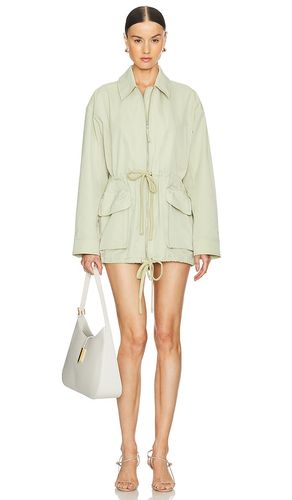 Tech Gabardine Parka Jacket in Olive. - size L (also in M, XL) - GRLFRND - Modalova