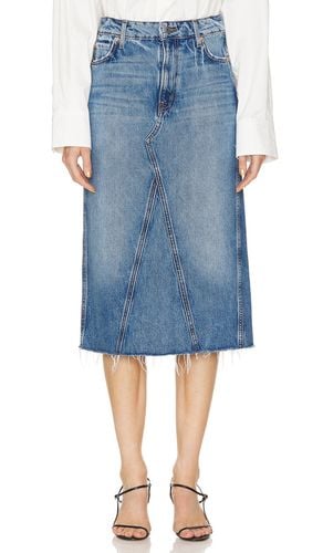 Darcy Mid Rise Column Midi Skirt in Blue. - size 23 (also in 24, 25, 26, 27, 29, 30) - GRLFRND - Modalova