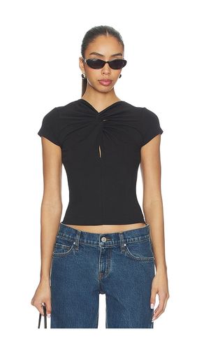 SHIRT KEYHOLE TWIST SHORT SLEEVE TEE in . Größe M. Also in S, XS - GRLFRND - Modalova