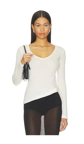 Sheer V-neck Tee in Cream. - size L (also in M, S, XL, XS, XXS) - GRLFRND - Modalova