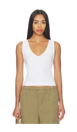 V-neck Muscle Tank in . Size S. Also in M, L, XL - GRLFRND - Modalova